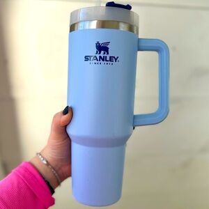 HARD TO FIND “OG” Stanley Adventure Quencher 40oz Tumbler- CORNFLOWER